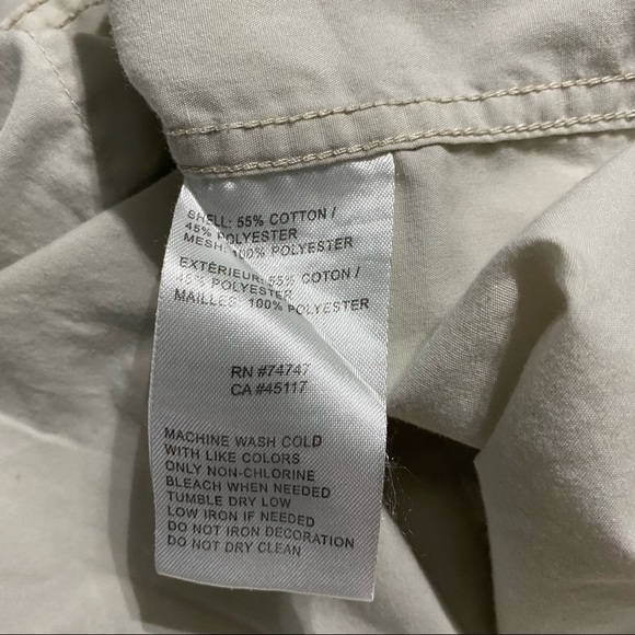 World Wide Sportsman Cream Vented Fishing Short Sleeve Button Down Shirt - Picture 4 of 4